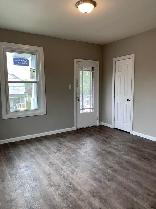 Photo - 211 E Sterling Ave Unit 4