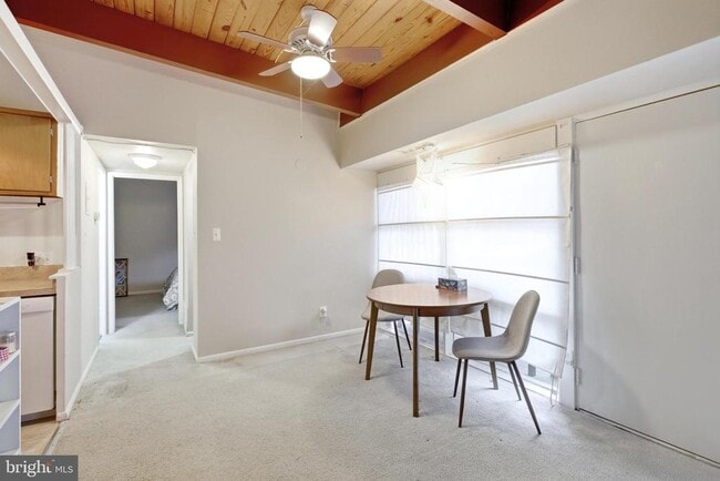 Building Photo - 7753 Donnybrook Ct Unit 204