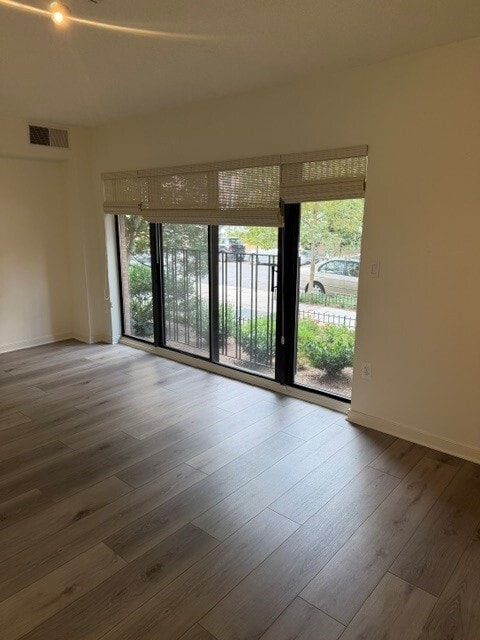 2012 Wyoming Ave NW Unidad 102