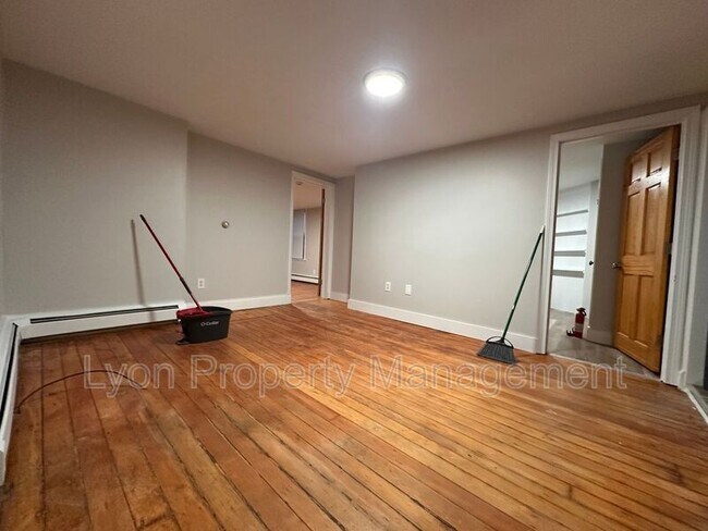 Photo - 84 Spring St Unit 1R