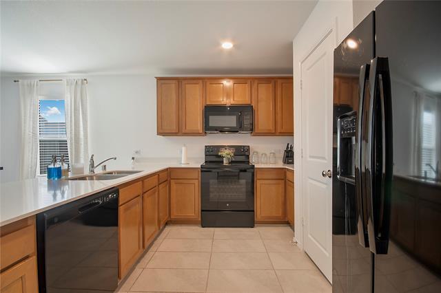 Photo - 131 Plumcove Dr