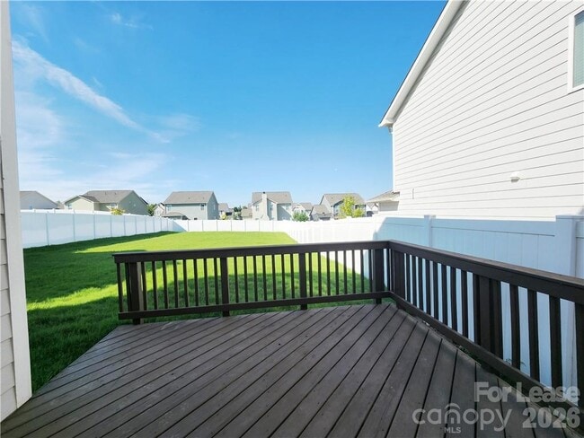 Photo - 4925 Grace View Dr