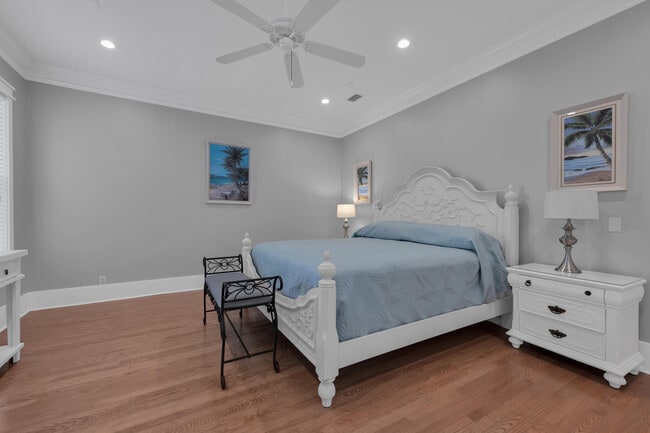 Photo - 18 Beach Bike Way