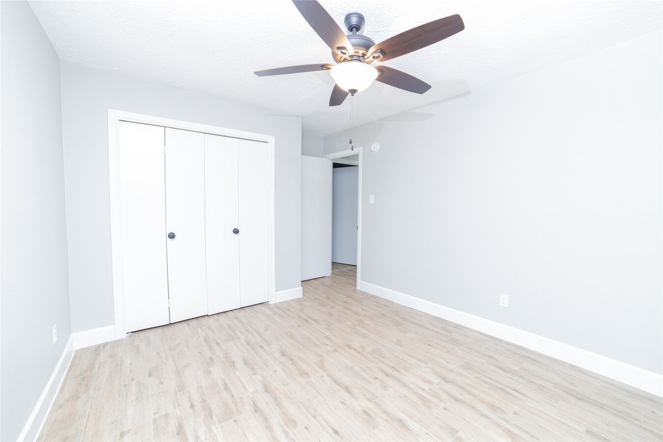 Photo - 5823 Toddington Rd