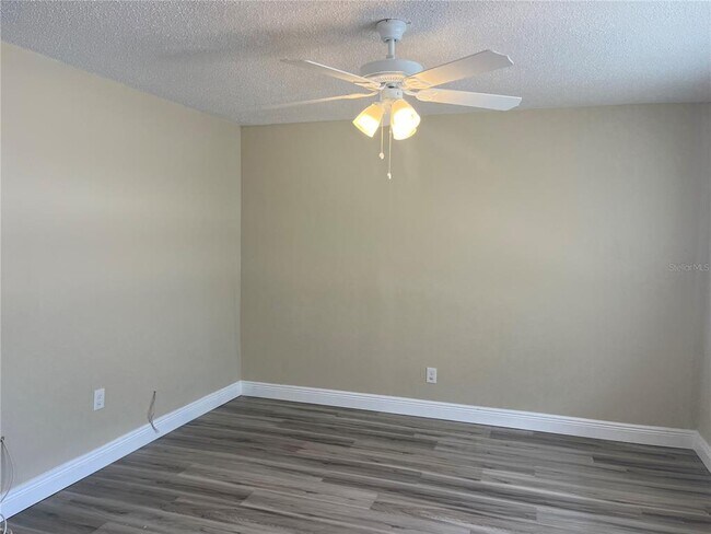 9105 Tudor Dr Unit F103