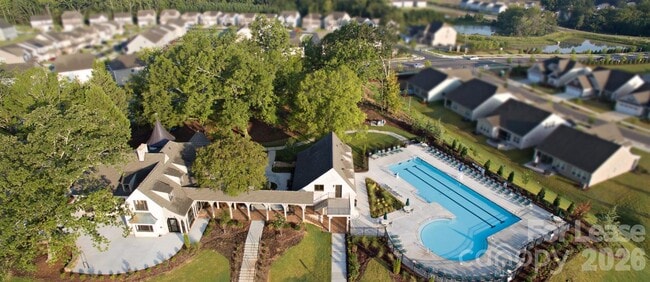 Building Photo - 13516 Napoleon Dr