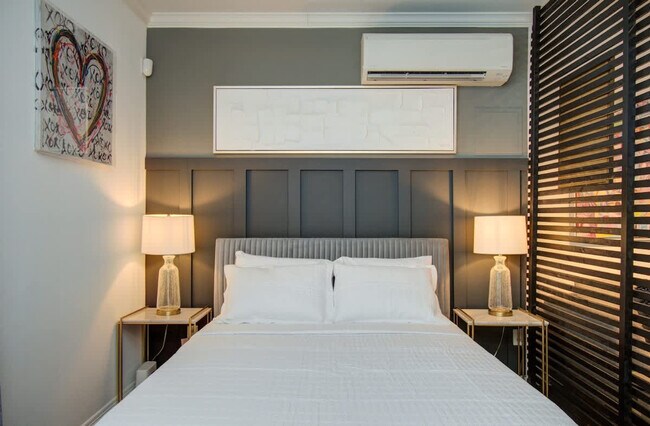 Photo - 2617 Yale St Unit ID1225770P