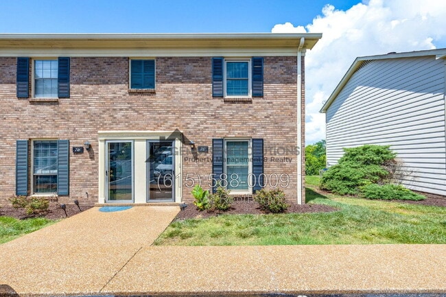 Photo - 717 Fox Ridge Dr