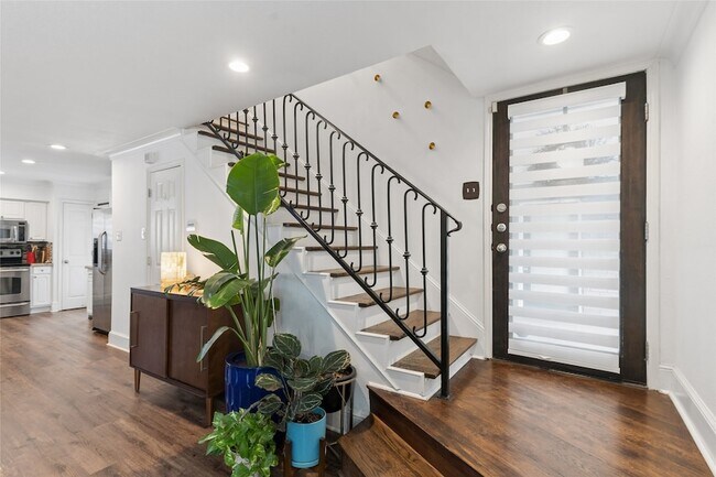 Photo - 10109 Regal Park Ln Unit 111