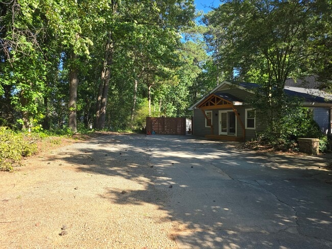 Photo - 3092 Scenic Hwy S