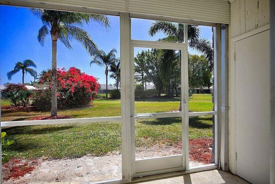 Photo - 18081 SE Country Club Dr Unit 141