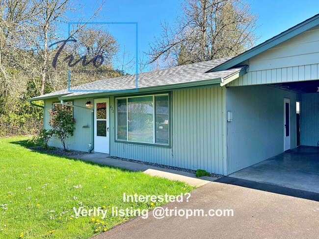 Building Photo - 822 E 35th Pl