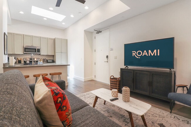 Photo - 127 Carondelet St Unit ID1272319P