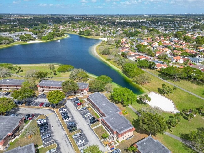 Photo - 14859 SW 104th St Unidad 8-203