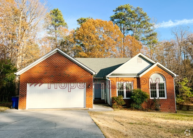 Building Photo - 5711 Meadowood Ln Rental