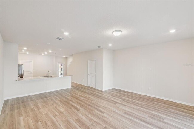 Photo - 115 Ivy Edge Ln