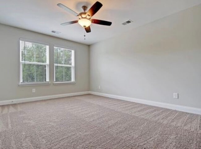 Photo - 7822 Montview Rd
