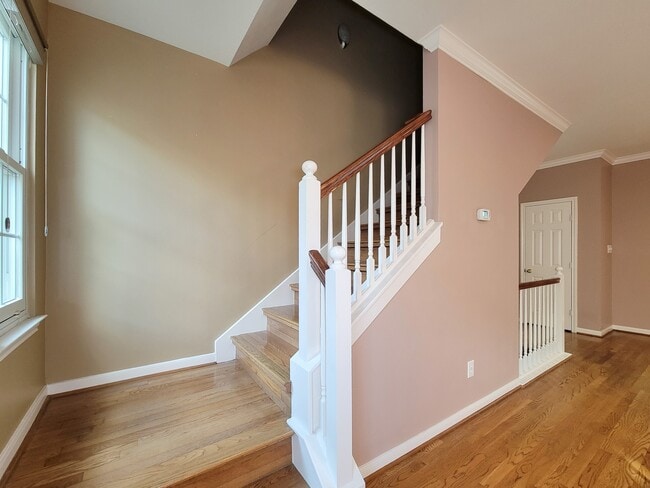 Photo - 2208 Taft St