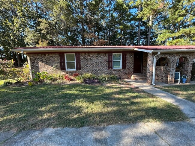 Building Photo - Perfectly Located Carrollton City Duplex!