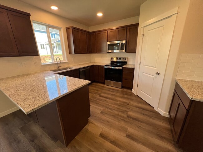 Photo - 3667 Ford Dr