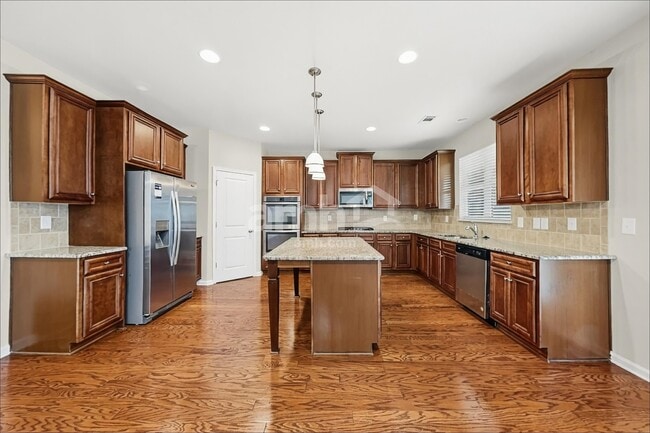 Photo - 307 Victoria Heights Dr