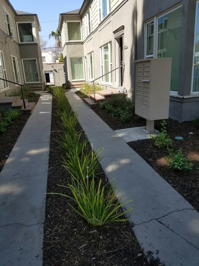 Leimert Park Apartments For Rent in Los Angeles, CA