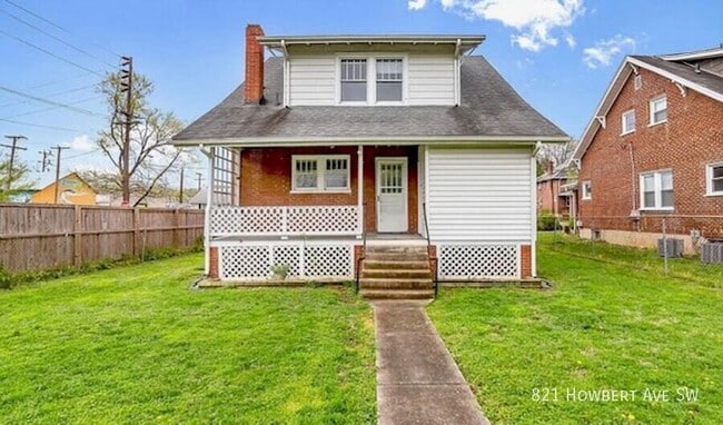 Photo - 821 Howbert Ave SW