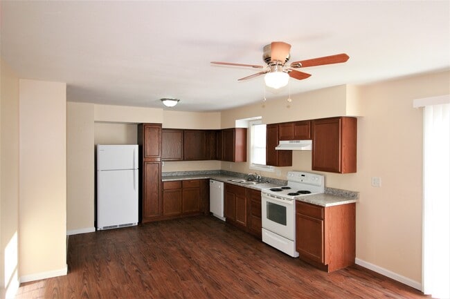 Photo - 920 Devils Glen Rd Townhome