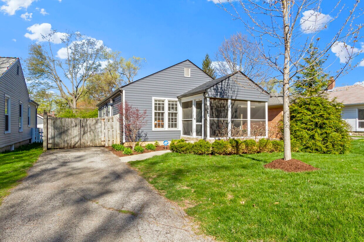Photo - 6164 Evanston Ave (Indianapolis, IN)
