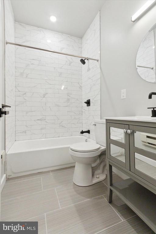 Photo - 316 S 52nd St Unit 2