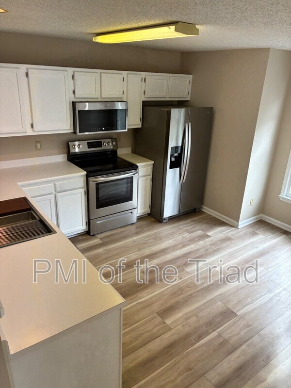 Photo - 10 Creekstone Ct