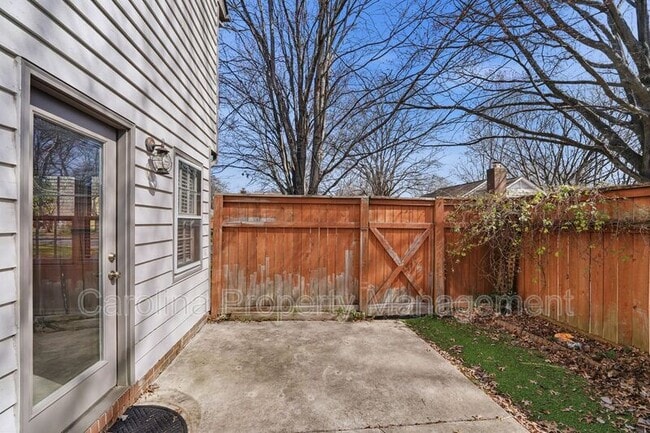 Photo - 805 Farm Tree Ln