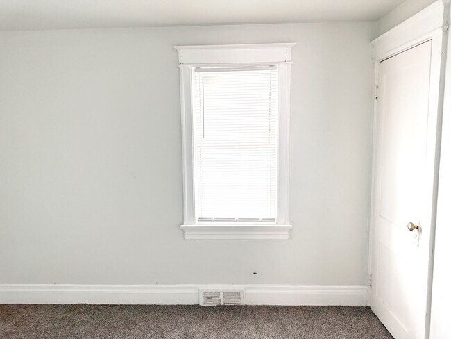 Photo - 25 Coleman Terrace Unit 1 Bed Up