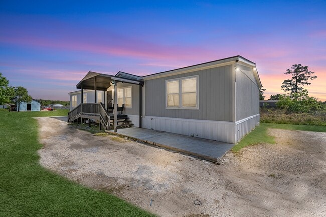 Building Photo - 334 Rd 5252 Rental