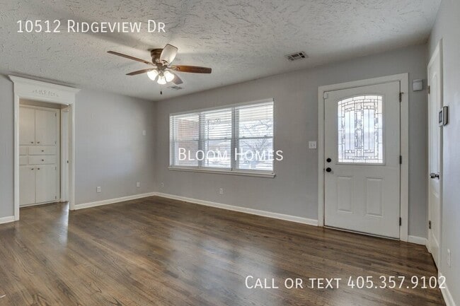 Photo - 10512 Ridgeview Dr