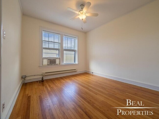 2 bedroom in CHICAGO IL 60657 - 2 bedroom in CHICAGO IL 60657 Condo Unit 3B