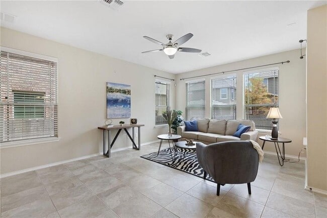 Photo - 404 Buttercup Creek Blvd