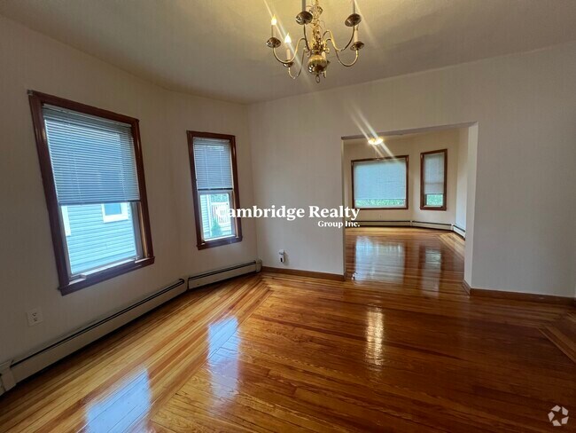 Building Photo - 6 Boston Ave Unit T Rental