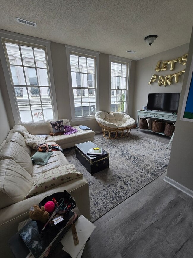 Photo - 322K Unit APTC