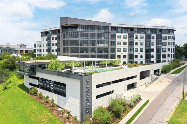 Building Photo - 800 Embassy Dr Unit 505