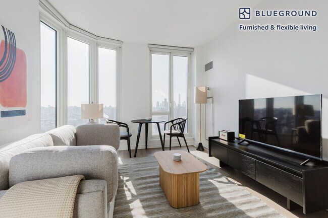 Photo - 275 S 5th St Unit FL18-ID1697