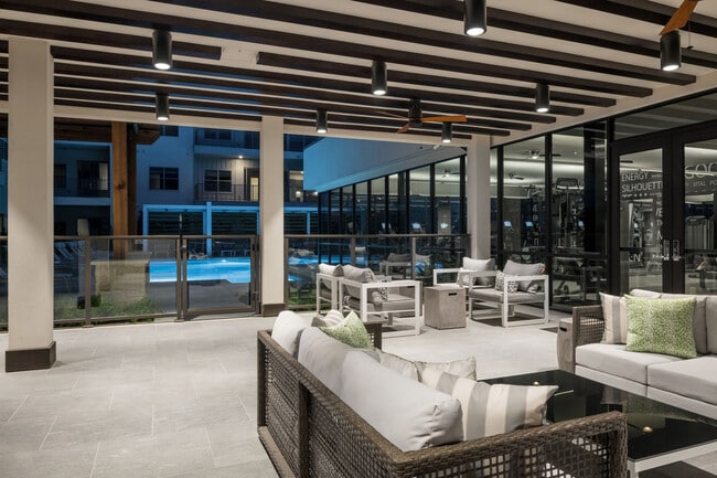 Photo - Hawthorne House