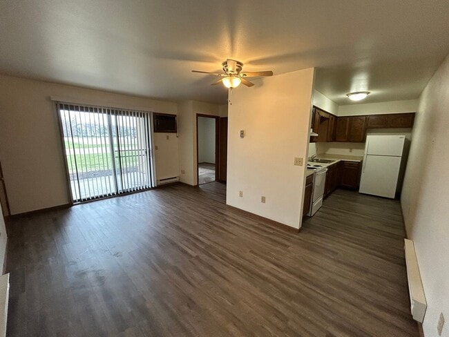 Photo - Prairie Village Apartments