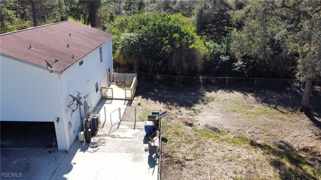 Photo - 2021 Wells Ave