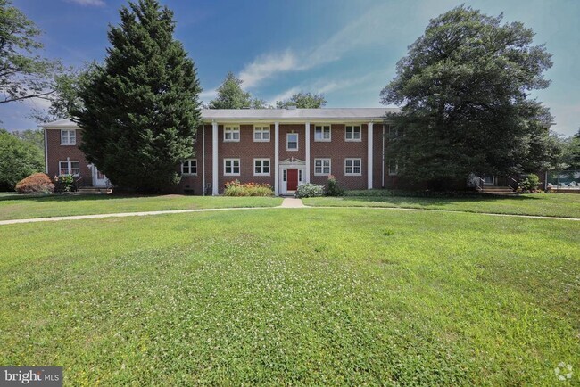 Building Photo - 121 Cherry Parke Rental