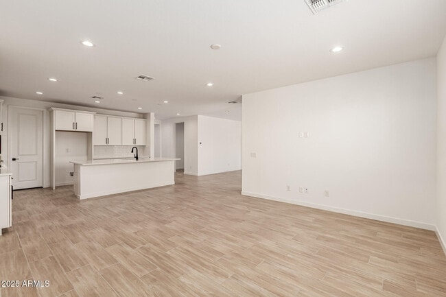 Photo - 23724 N 165th Dr