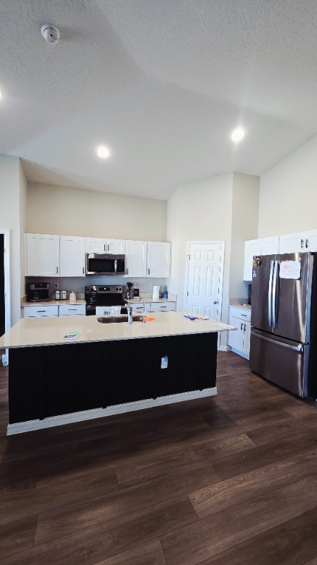 Photo - 825 Sand Sea Pl