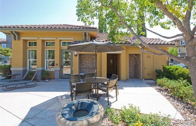 Photo - 85 Via Sovana