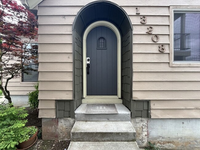 Photo - Three-Bedroom Home with Updated Kitchen & Vaulted Ceilings
