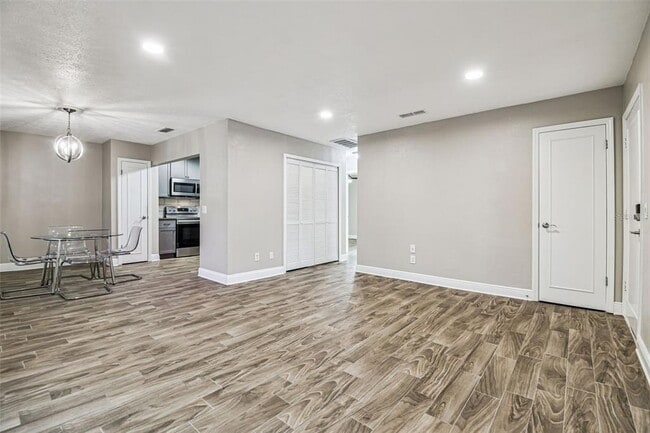 Photo - 13691 Orange Sunset Dr Unidad 201